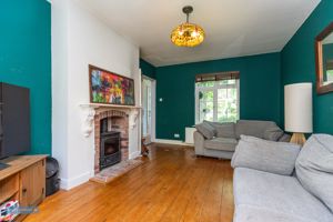 Sitting Room- click for photo gallery